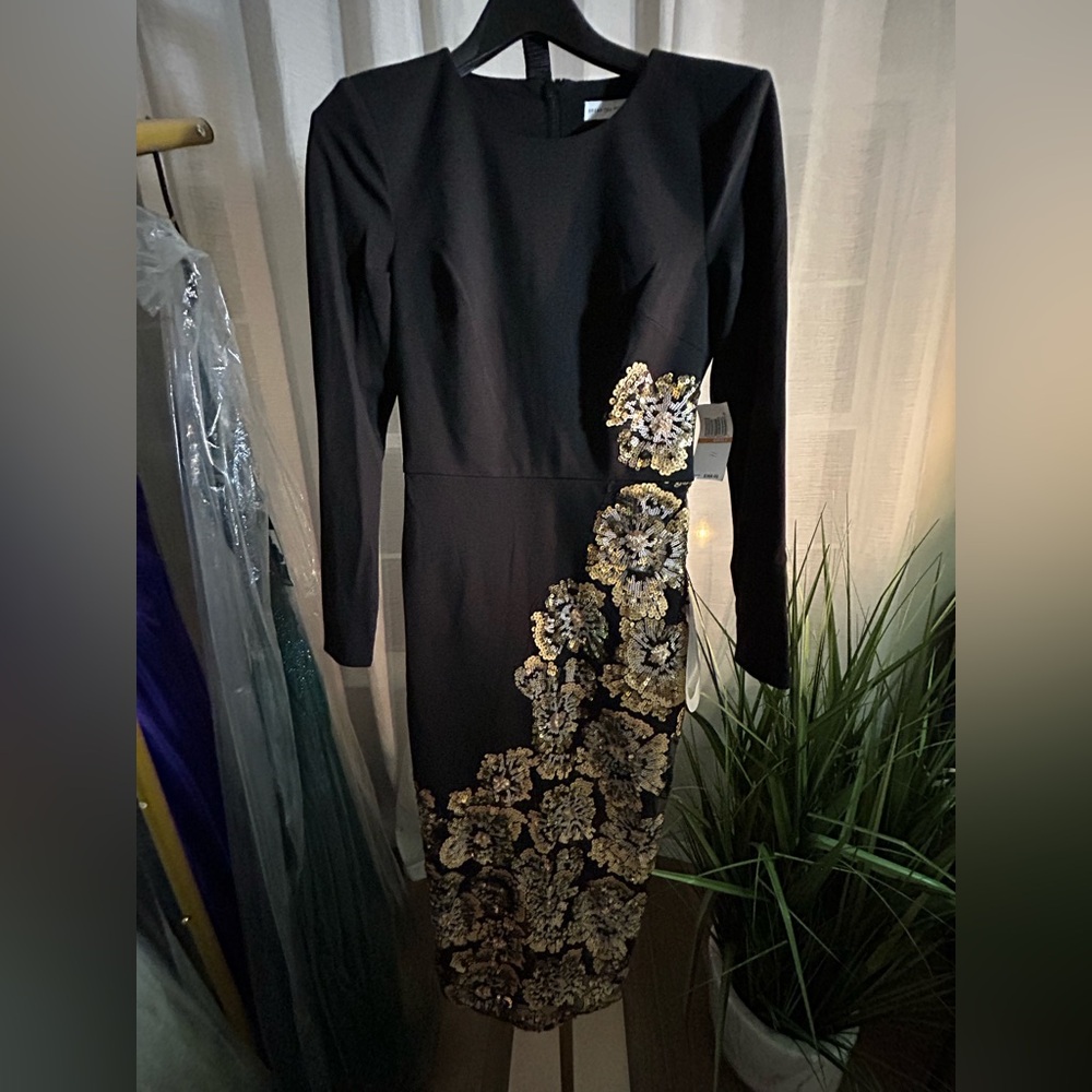 Dress the Population Mara Sequin Long Sleeve Midi Dress - Picture 3 of 6